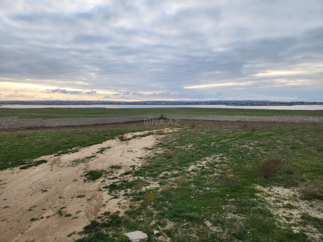 Satılır torpaq sahəsi 100 m²