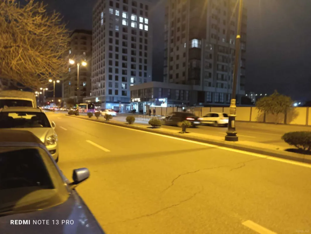 Kirayə verilir obyekt 122 m²