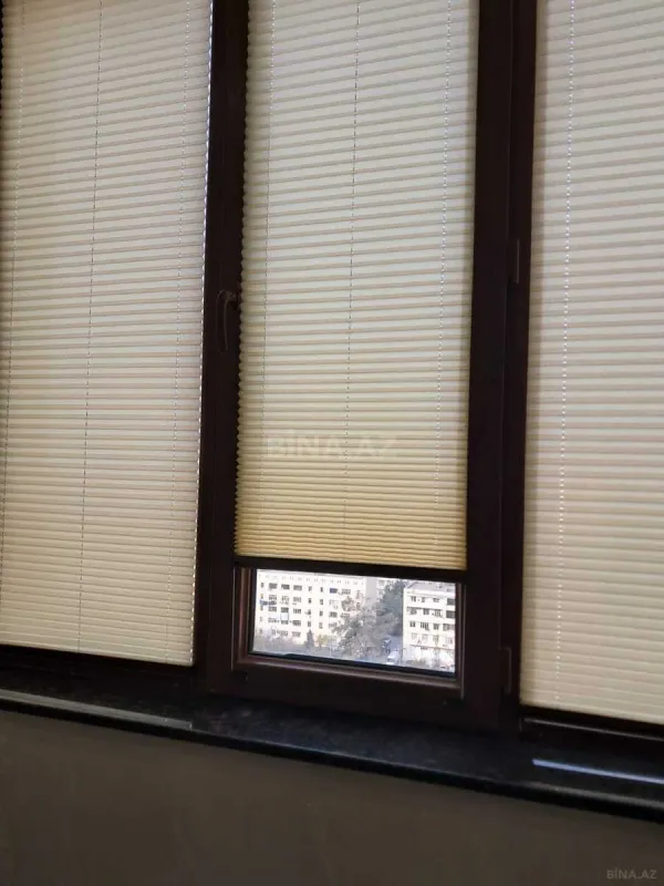 Satılır 2 otaqlı mənzil 67 m²