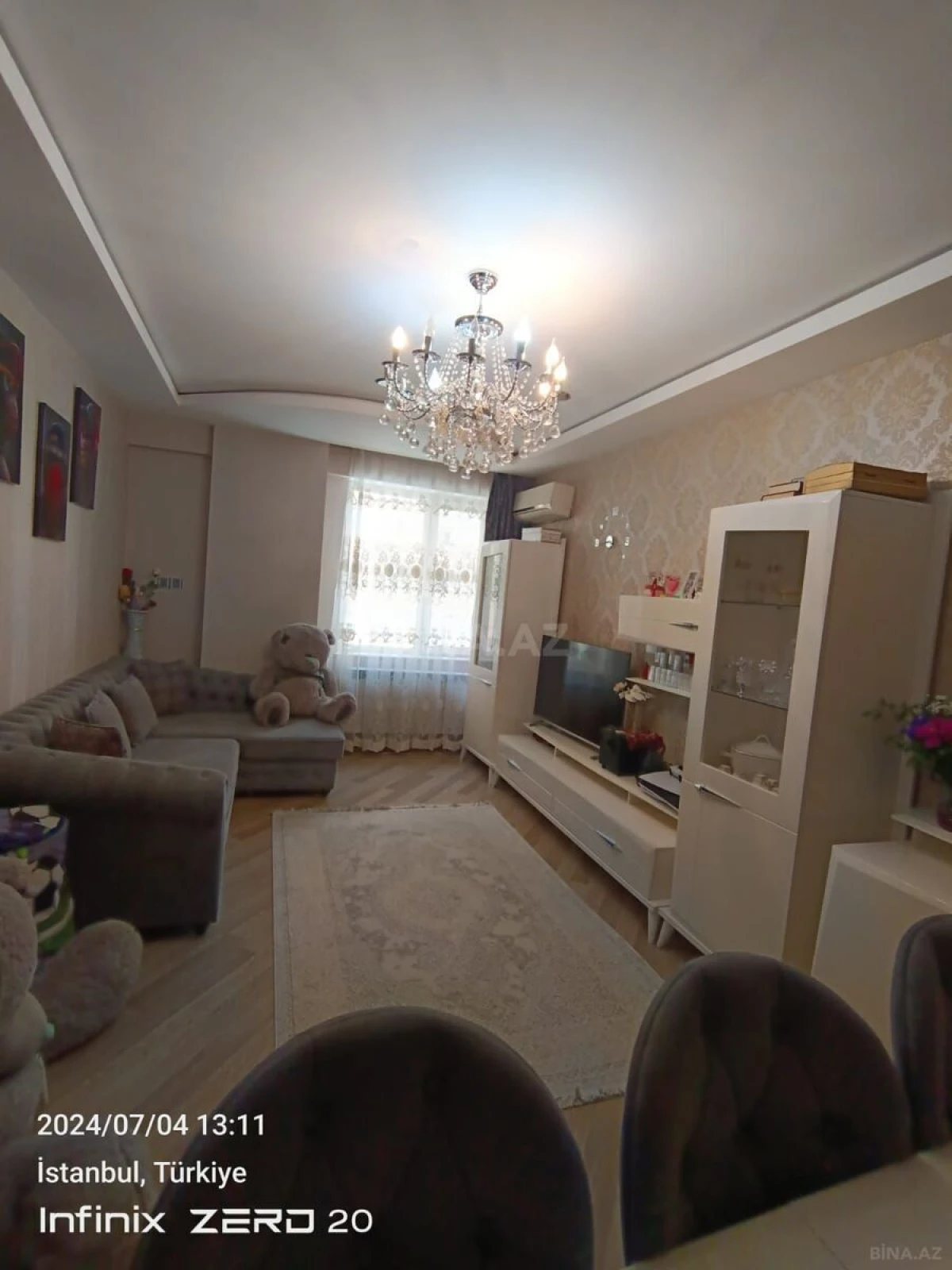 Satılır 2 otaqlı mənzil 81 m²