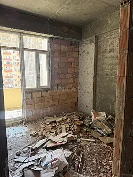 Satılır 2 otaqlı mənzil 80 m²