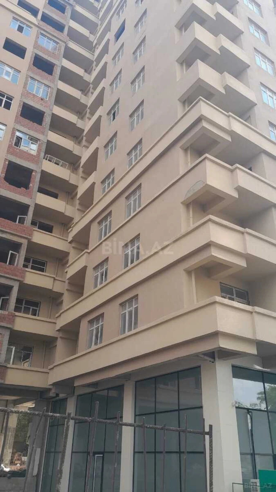 Satılır 2 otaqlı mənzil 80 m²