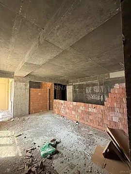 Satılır 2 otaqlı mənzil 80 m²