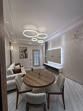 Satılır 2 otaqlı mənzil 53 m²