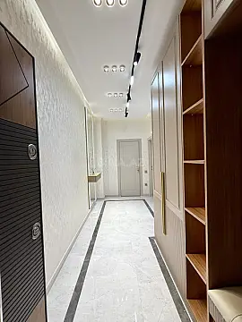Satılır 2 otaqlı mənzil 53 m²