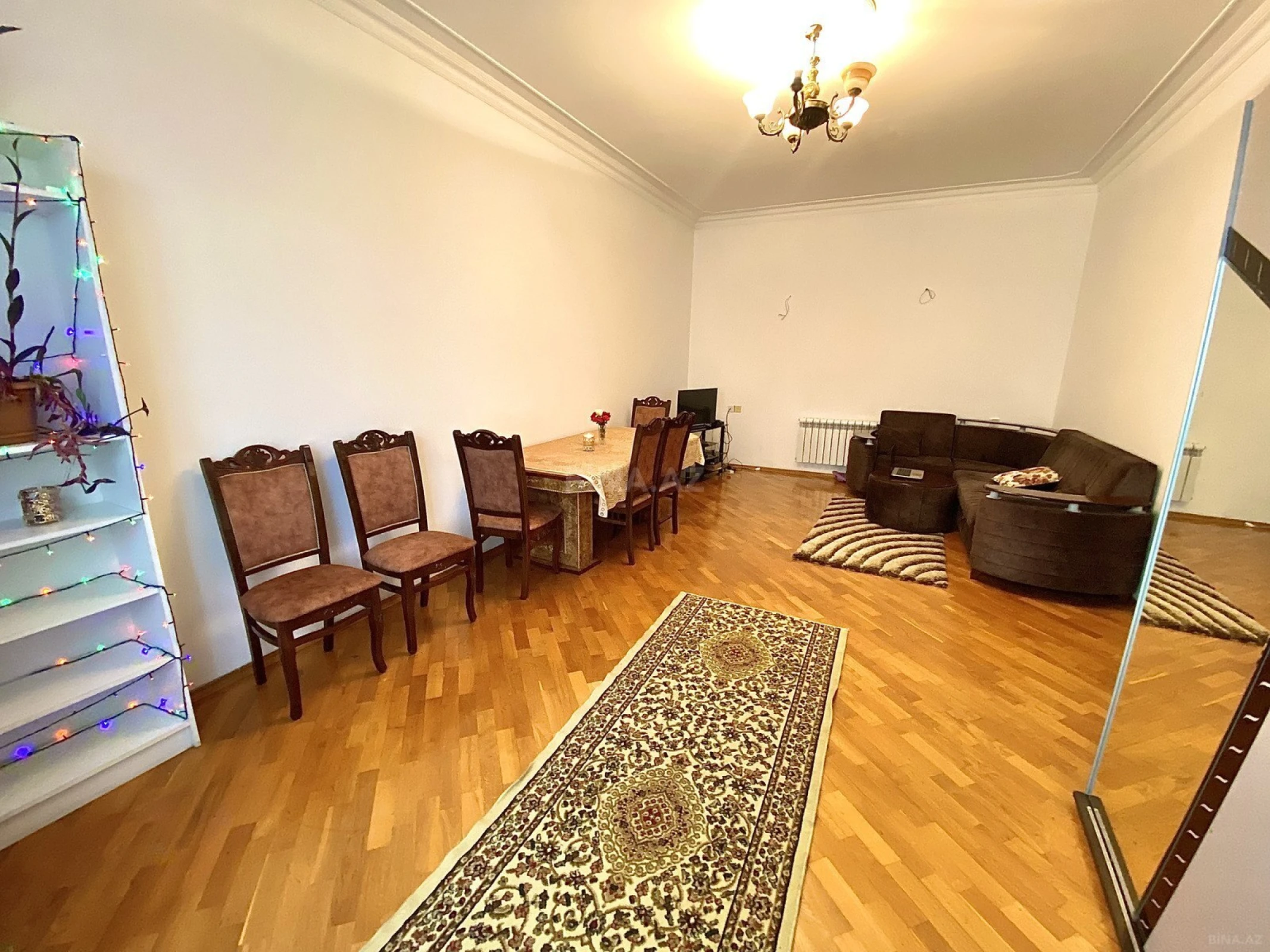 Satılır 4 otaqlı həyət evi 180 m²