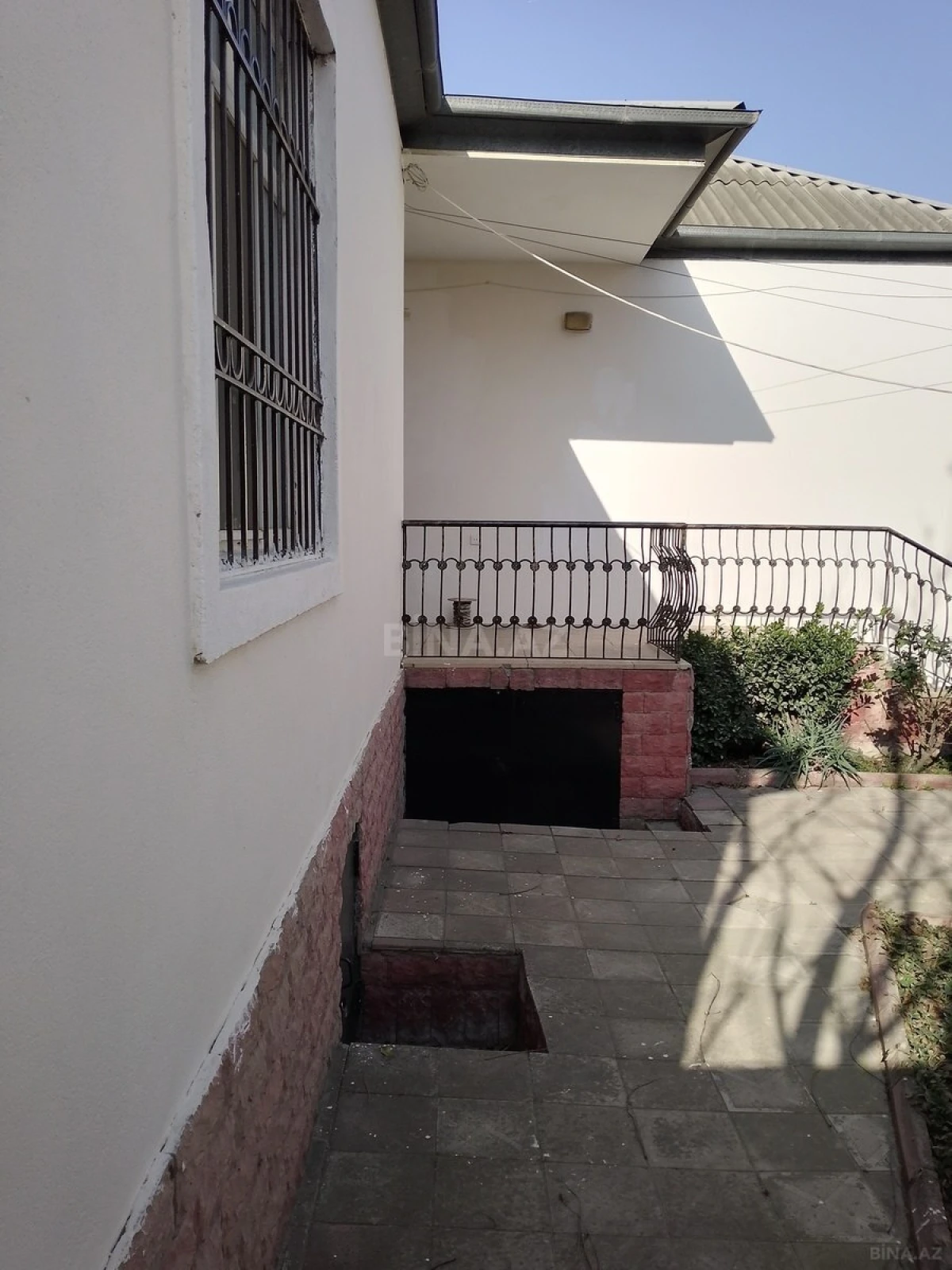 Satılır 4 otaqlı həyət evi 180 m²