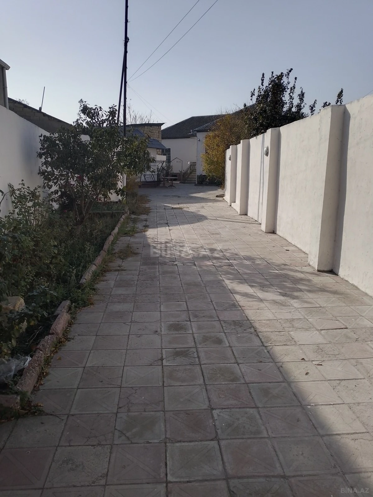 Satılır 4 otaqlı həyət evi 180 m²