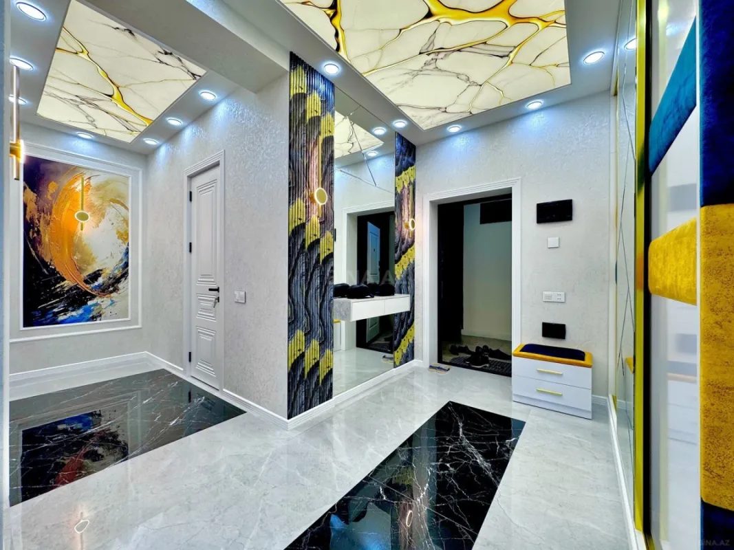 Satılır 3 otaqlı mənzil 95 m²