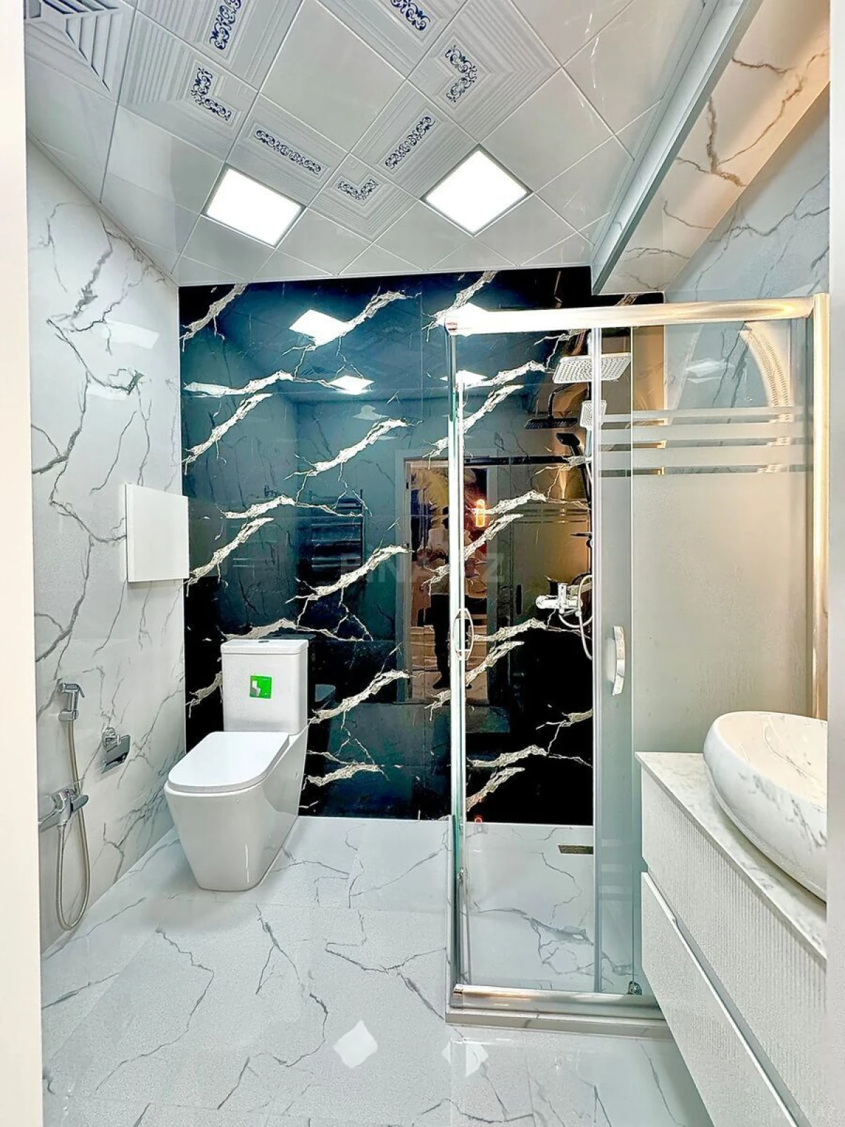 Satılır 3 otaqlı mənzil 95 m²