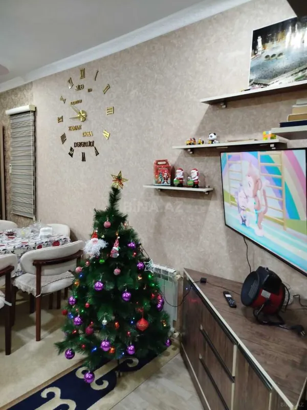 Satılır 2 otaqlı mənzil 42 m²