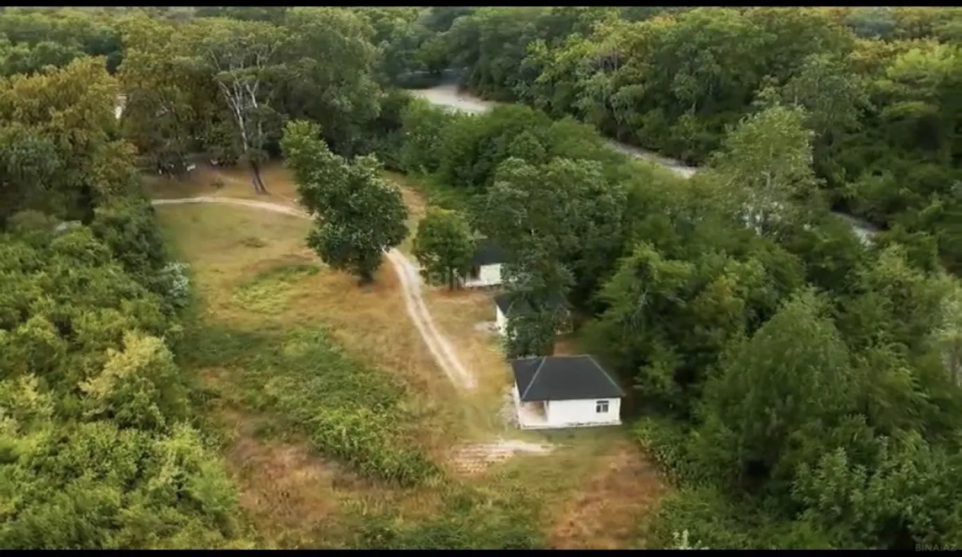 Satılır torpaq sahəsi 12 m²