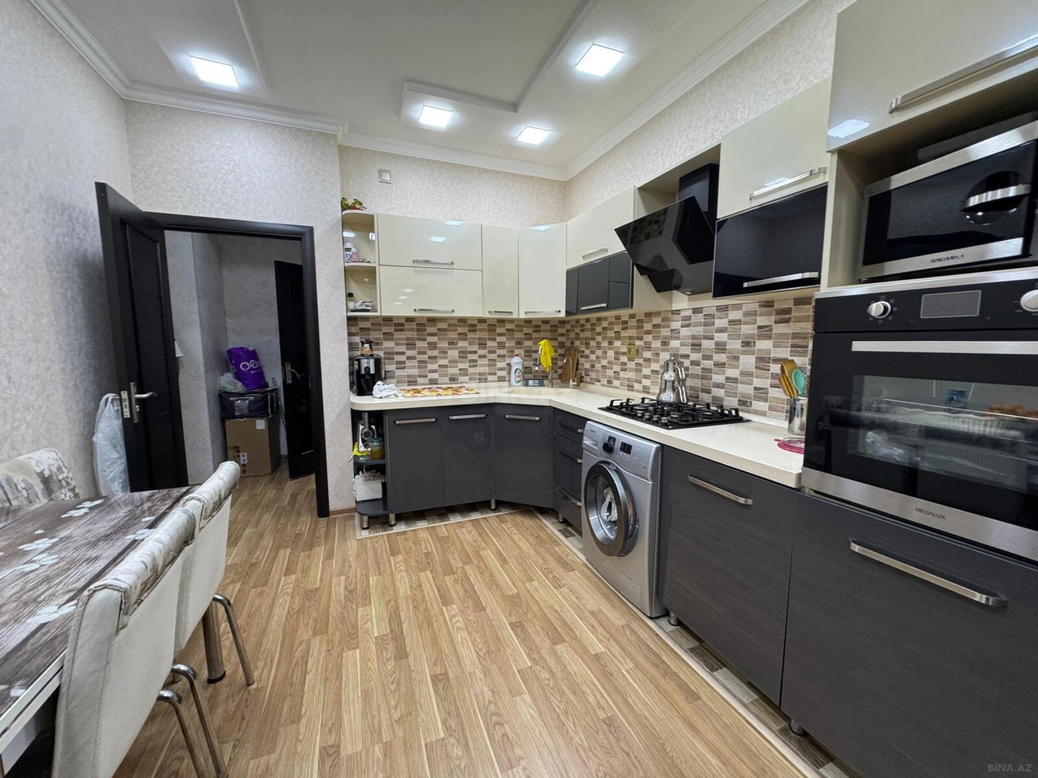 Satılır 3 otaqlı mənzil 80 m²