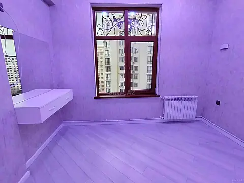 Satılır 2 otaqlı mənzil 65 m²