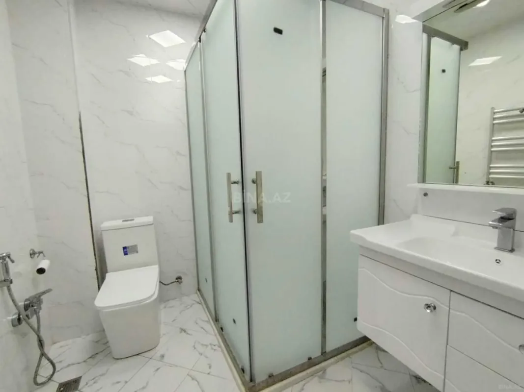 Satılır 2 otaqlı mənzil 65 m²