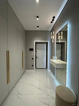 Satılır 3 otaqlı mənzil 110 m²
