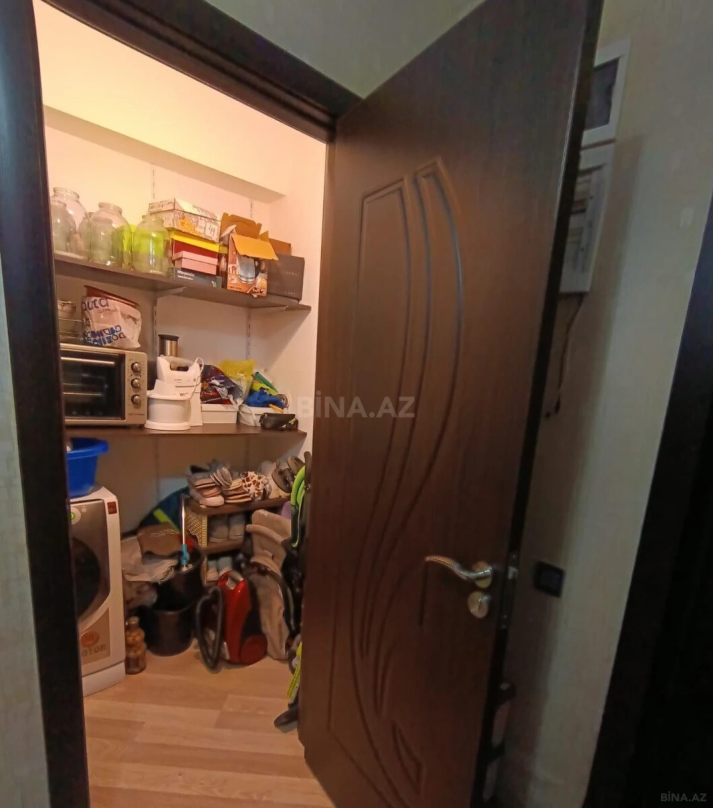 Satılır 2 otaqlı mənzil 85 m²
