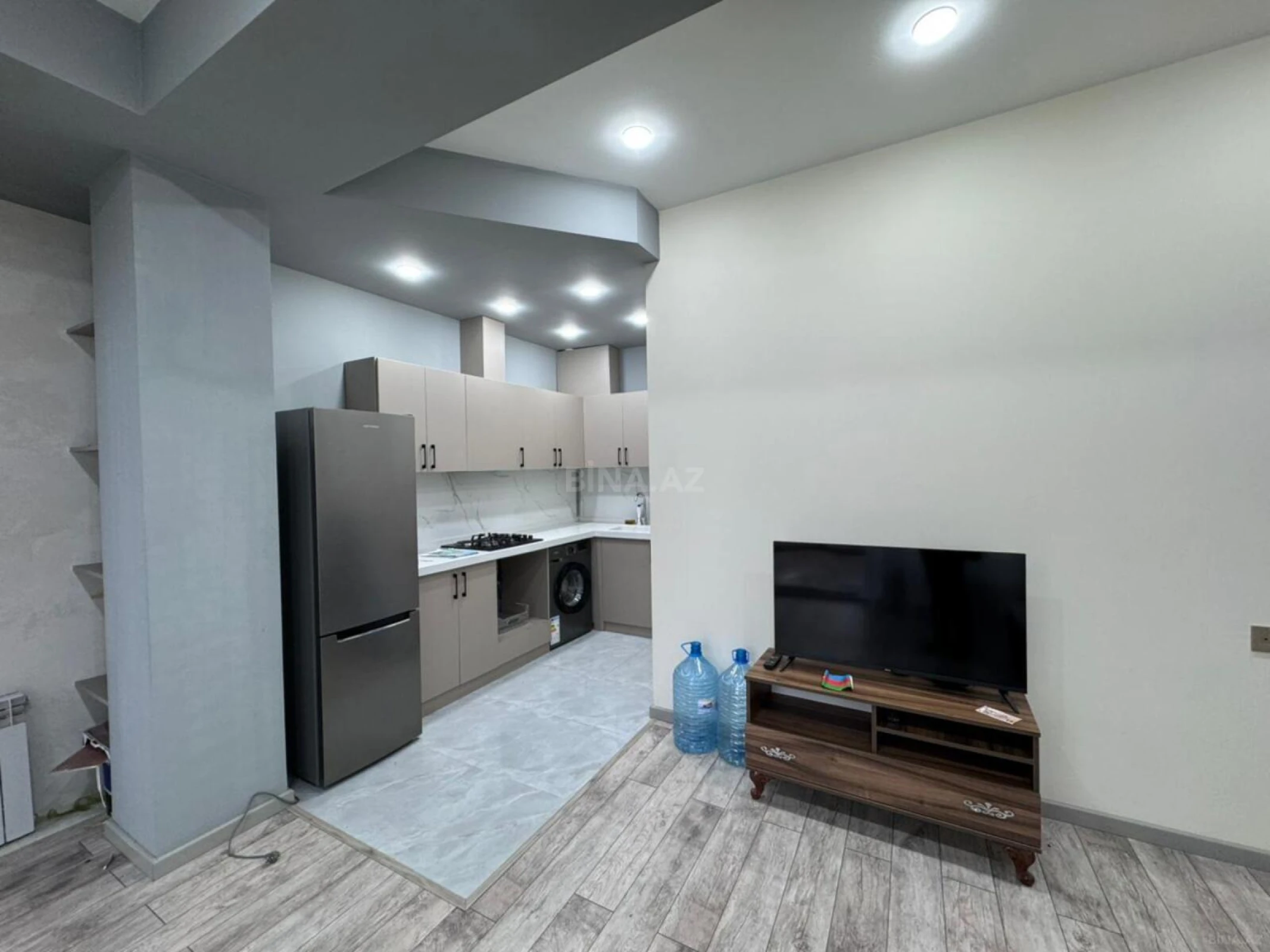 Satılır 3 otaqlı mənzil 61 m²