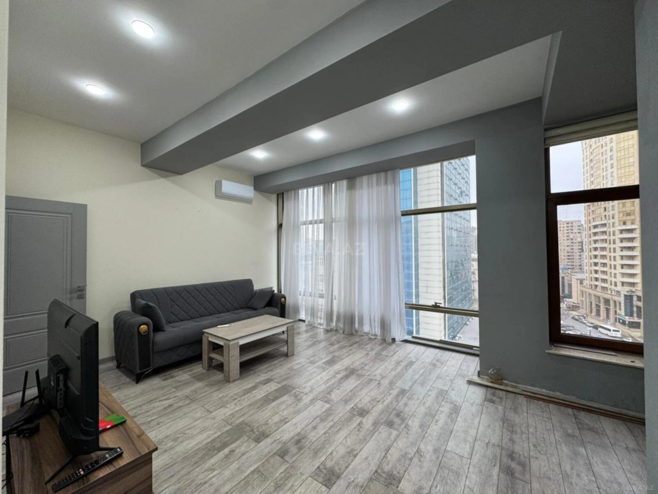Satılır 3 otaqlı mənzil 61 m²
