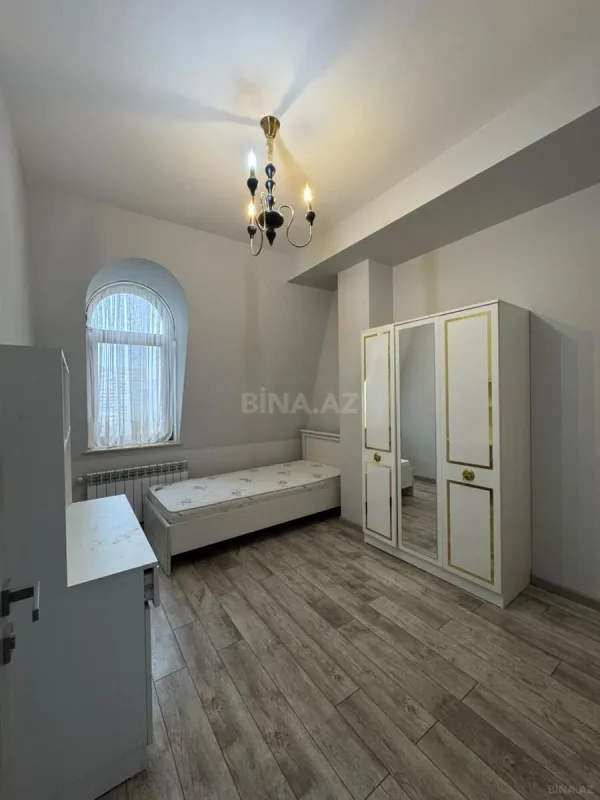 Satılır 3 otaqlı mənzil 61 m²