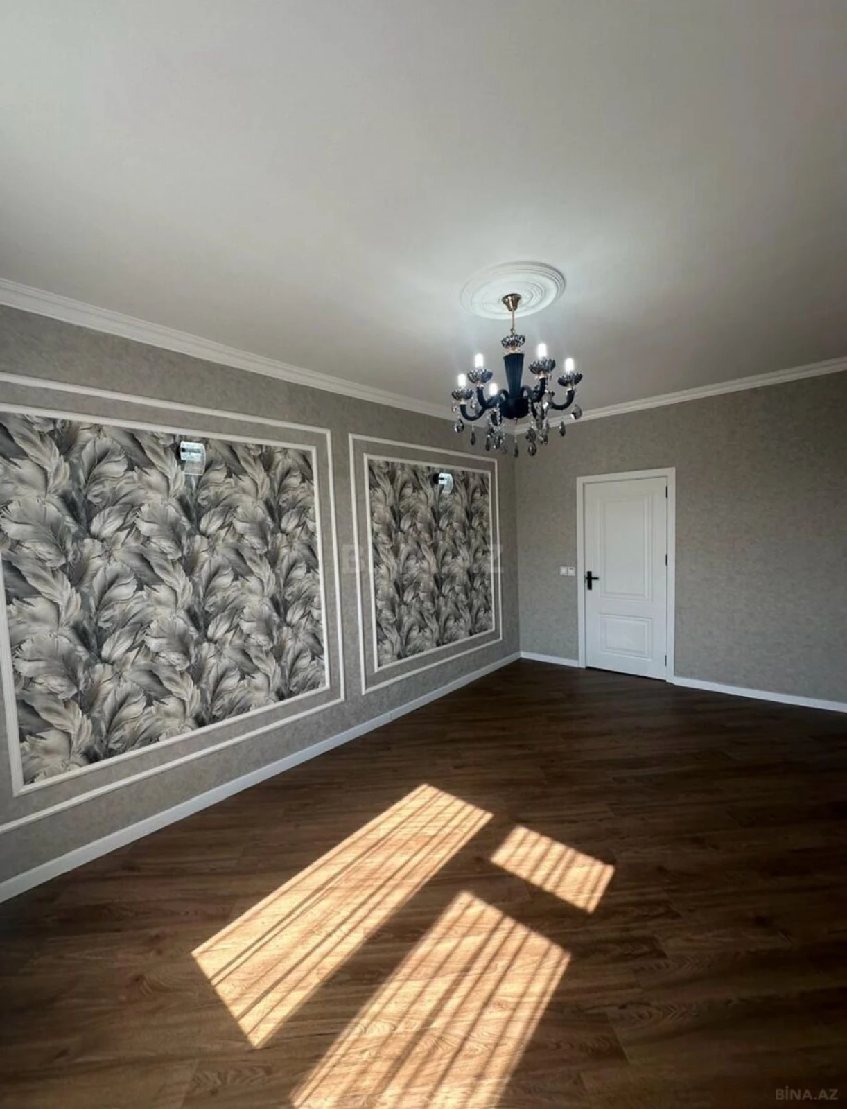 Satılır 2 otaqlı mənzil 55 m²