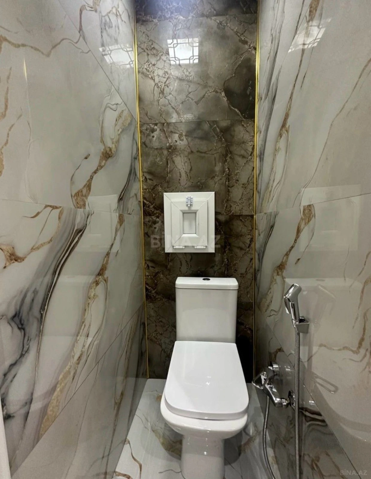 Satılır 2 otaqlı mənzil 55 m²