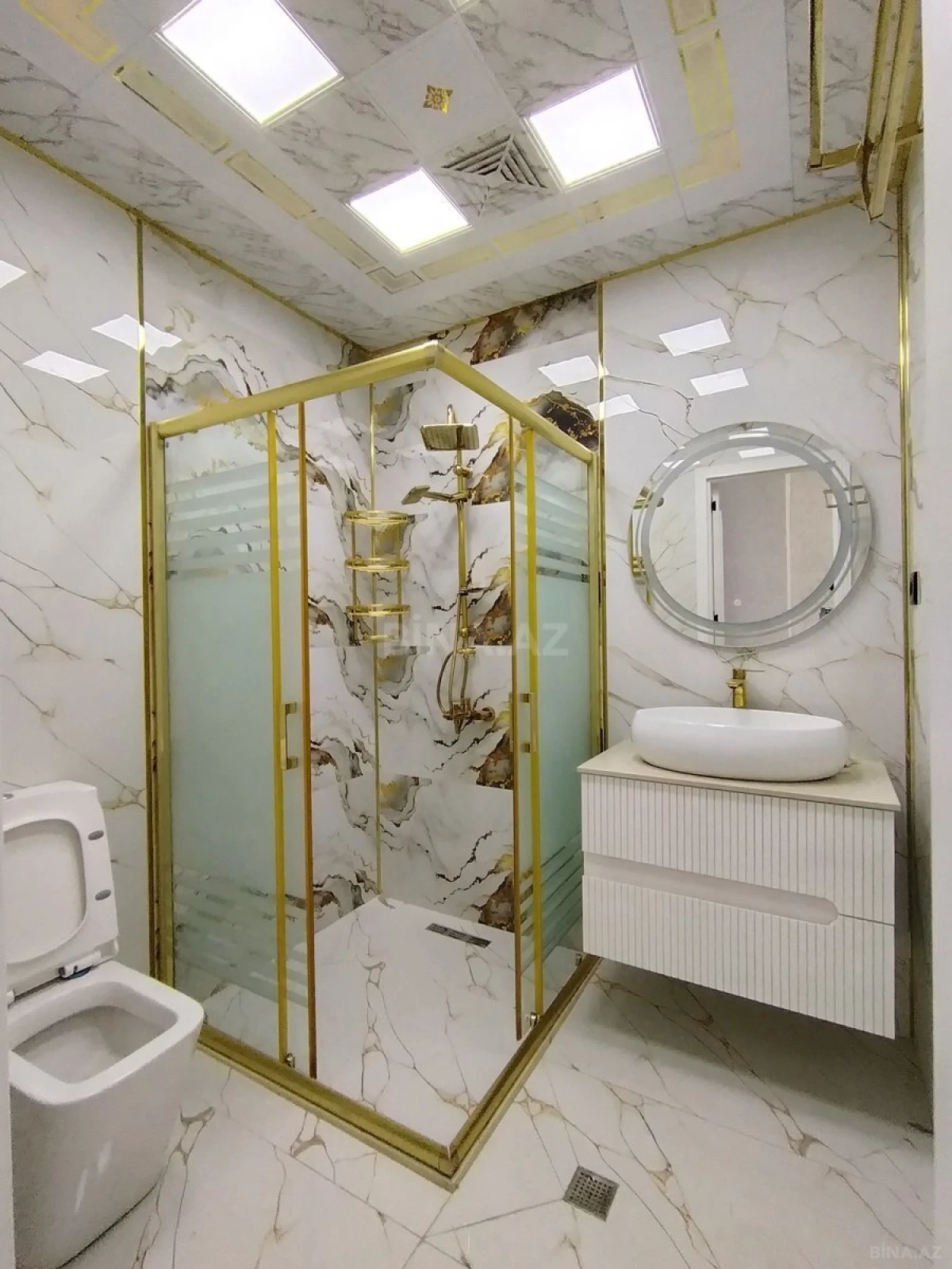 Satılır 3 otaqlı mənzil 104.7 m²