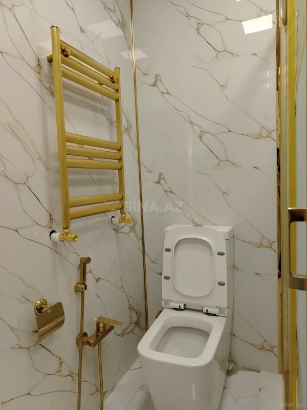 Satılır 3 otaqlı mənzil 104.7 m²