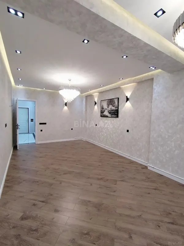 Satılır 3 otaqlı mənzil 104.7 m²