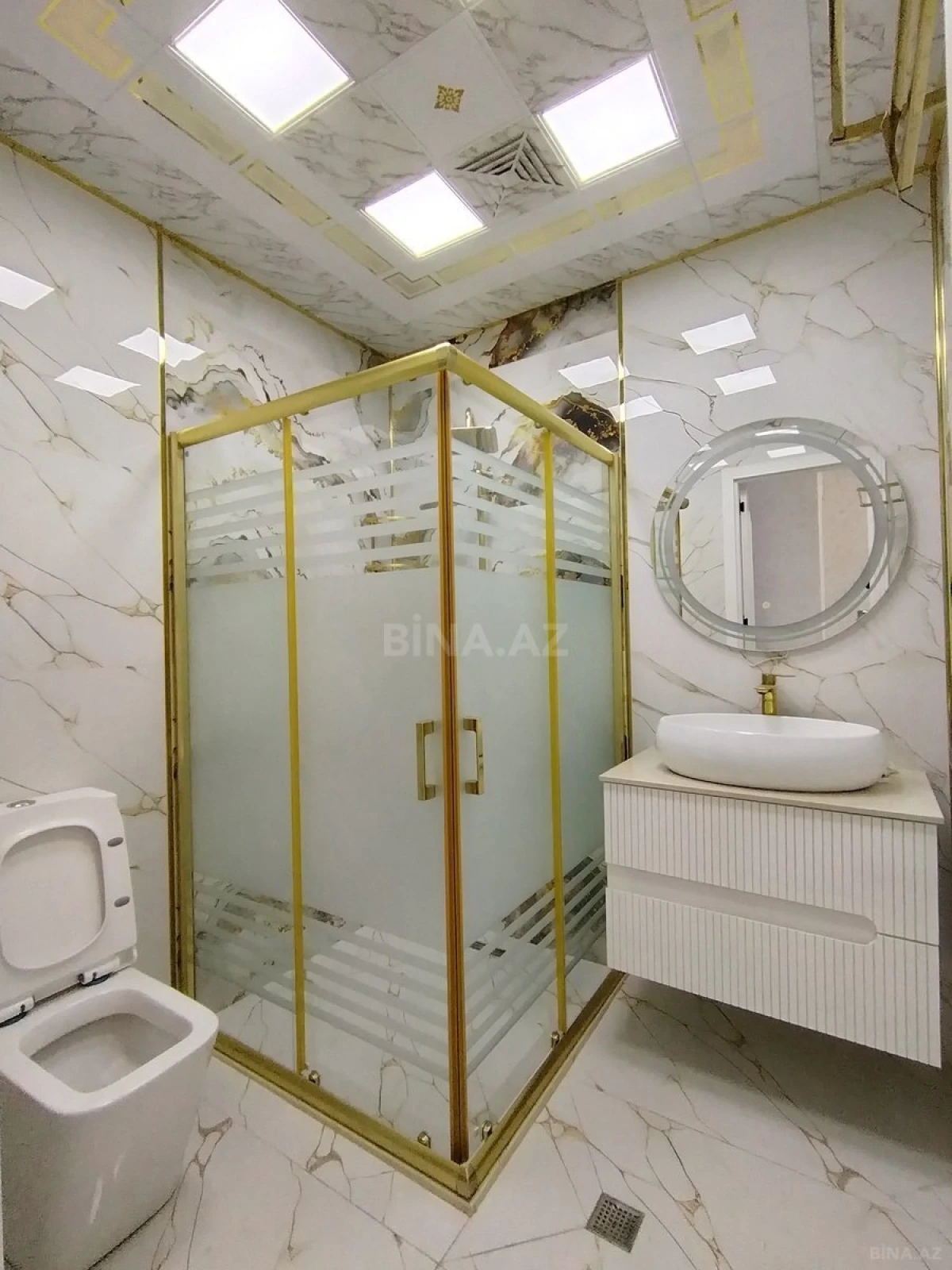 Satılır 3 otaqlı mənzil 104.7 m²