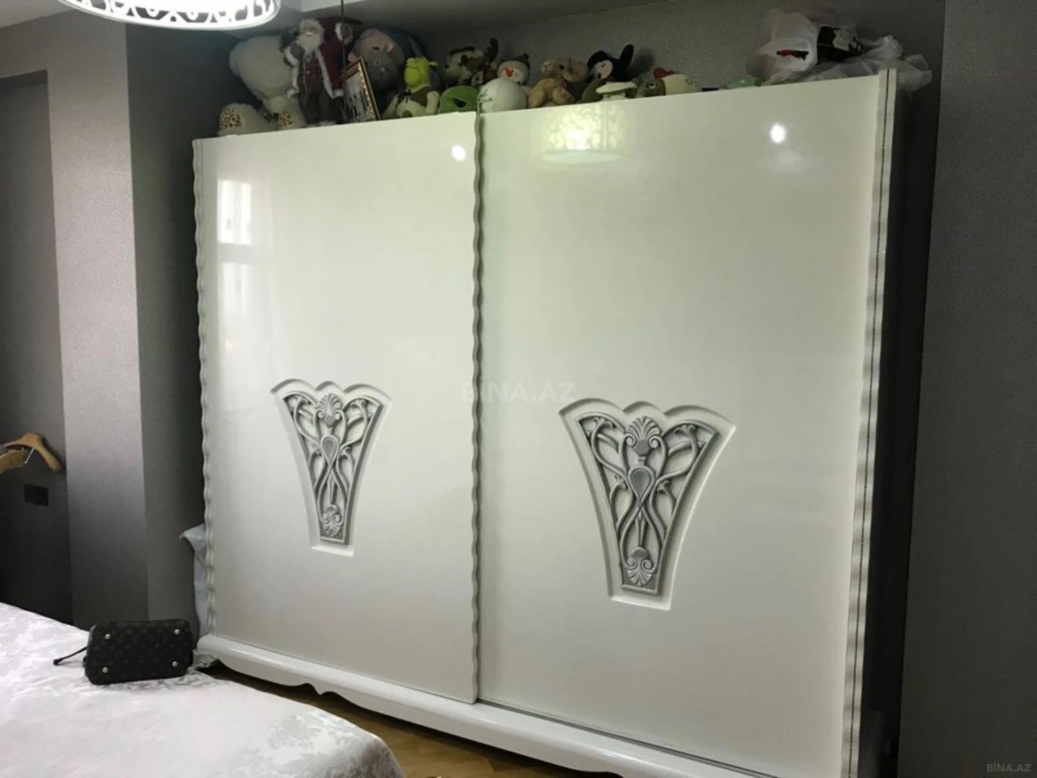 Kirayə verilir 2 otaqlı mənzil 84 m²