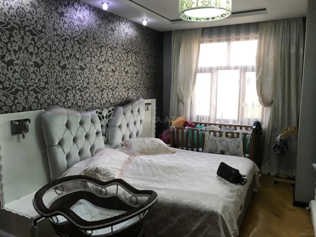 Kirayə verilir 2 otaqlı mənzil 84 m²