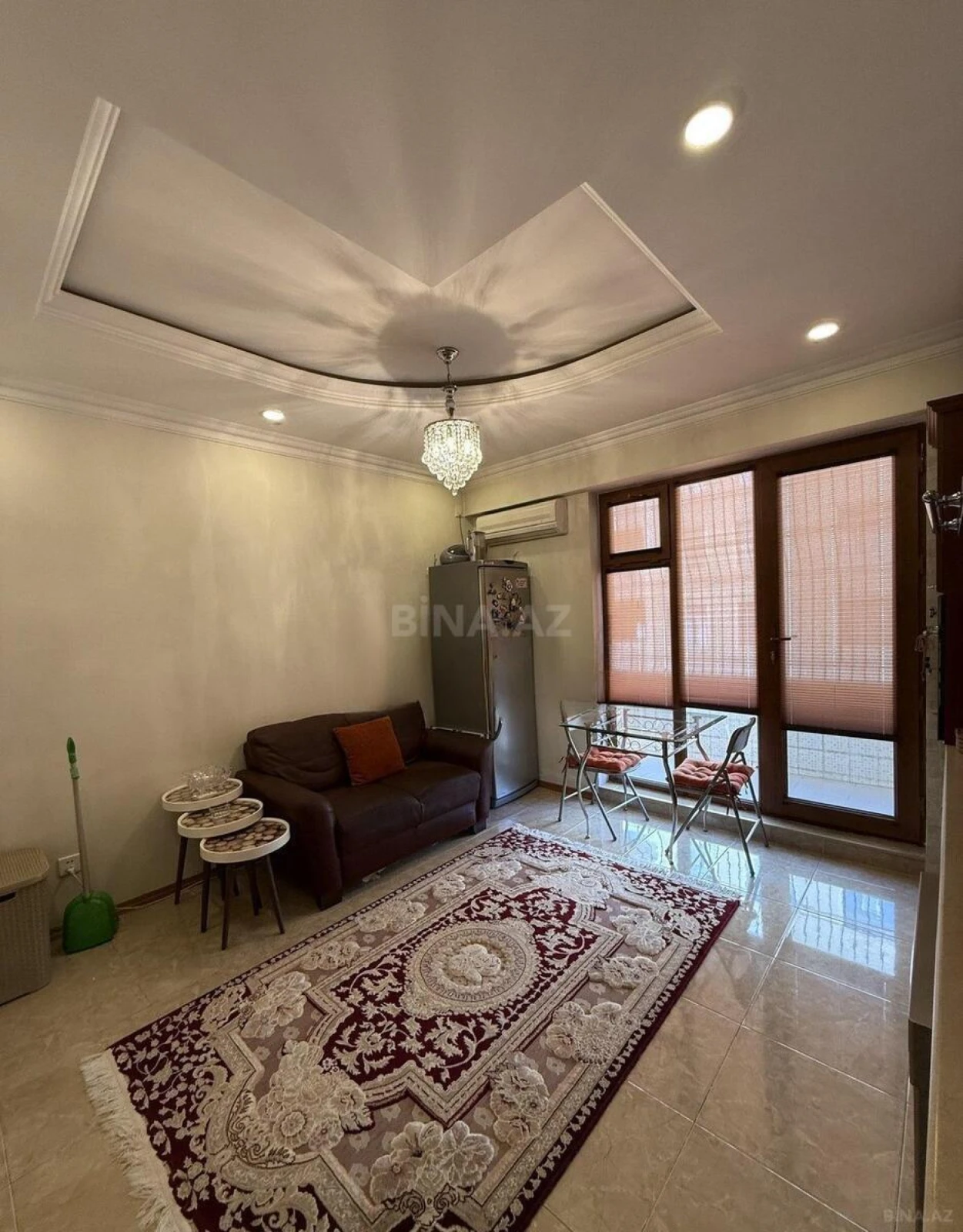 Satılır 3 otaqlı mənzil 150 m²