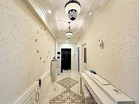 Satılır 3 otaqlı mənzil 110 m²