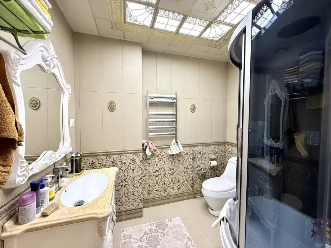 Satılır 3 otaqlı mənzil 110 m²