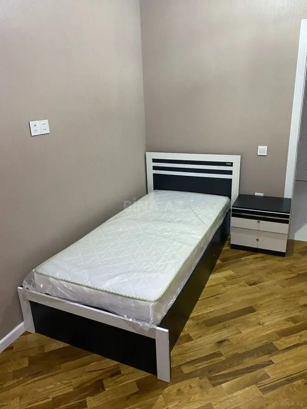 Kirayə verilir 2 otaqlı mənzil 82 m²