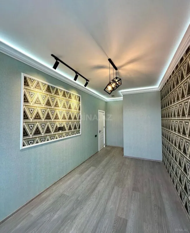 Satılır 2 otaqlı mənzil 90 m²