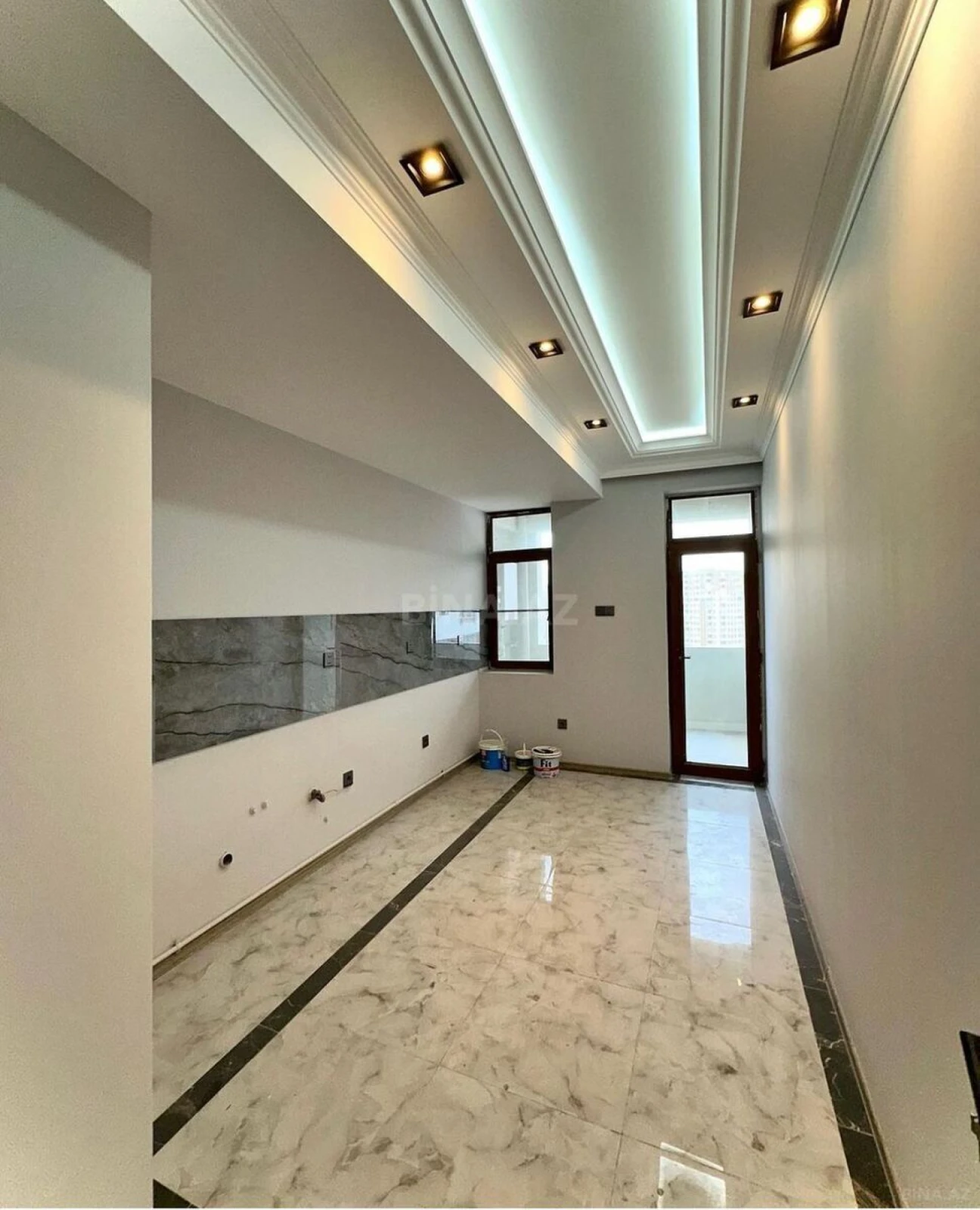 Satılır 2 otaqlı mənzil 90 m²