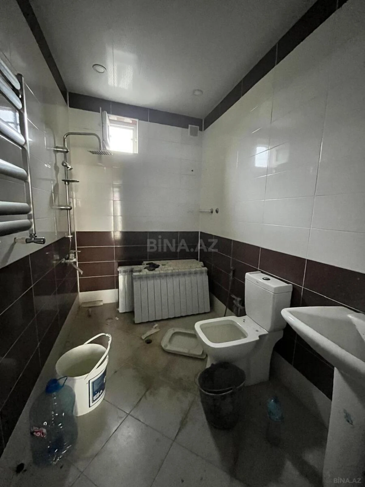 Satılır 5 otaqlı həyət evi 100 m²