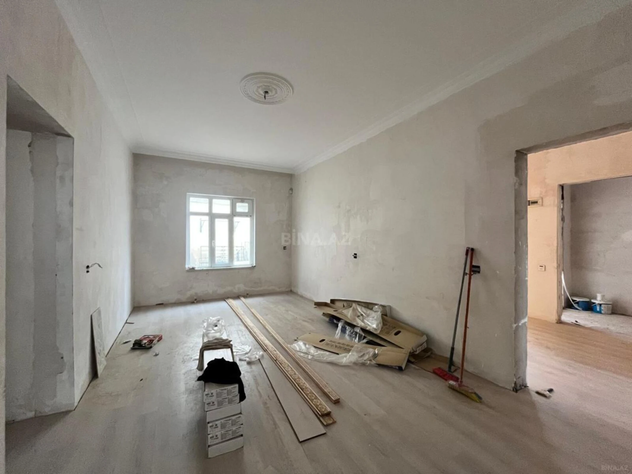 Satılır 5 otaqlı həyət evi 100 m²