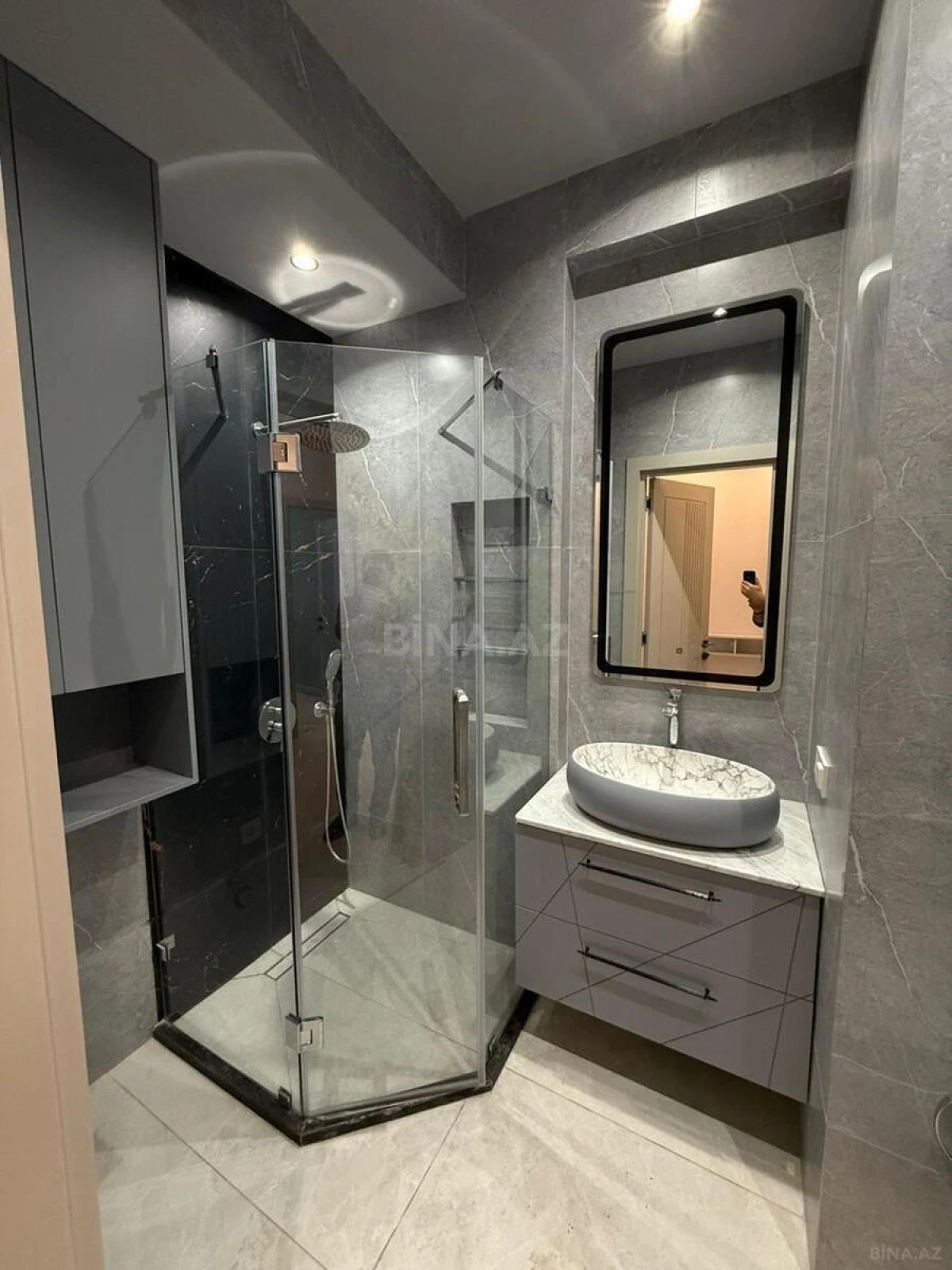 Kirayə verilir 3 otaqlı mənzil 90 m²