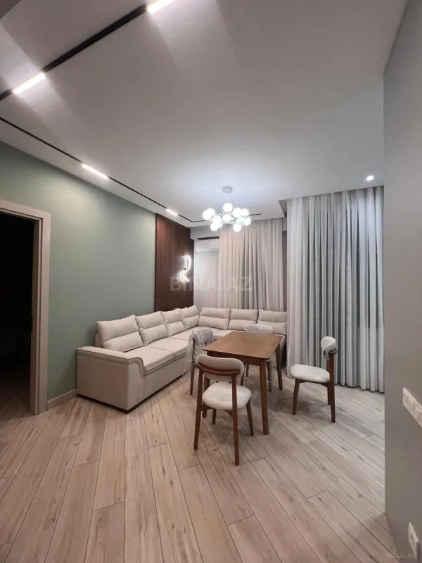Kirayə verilir 3 otaqlı mənzil 90 m²