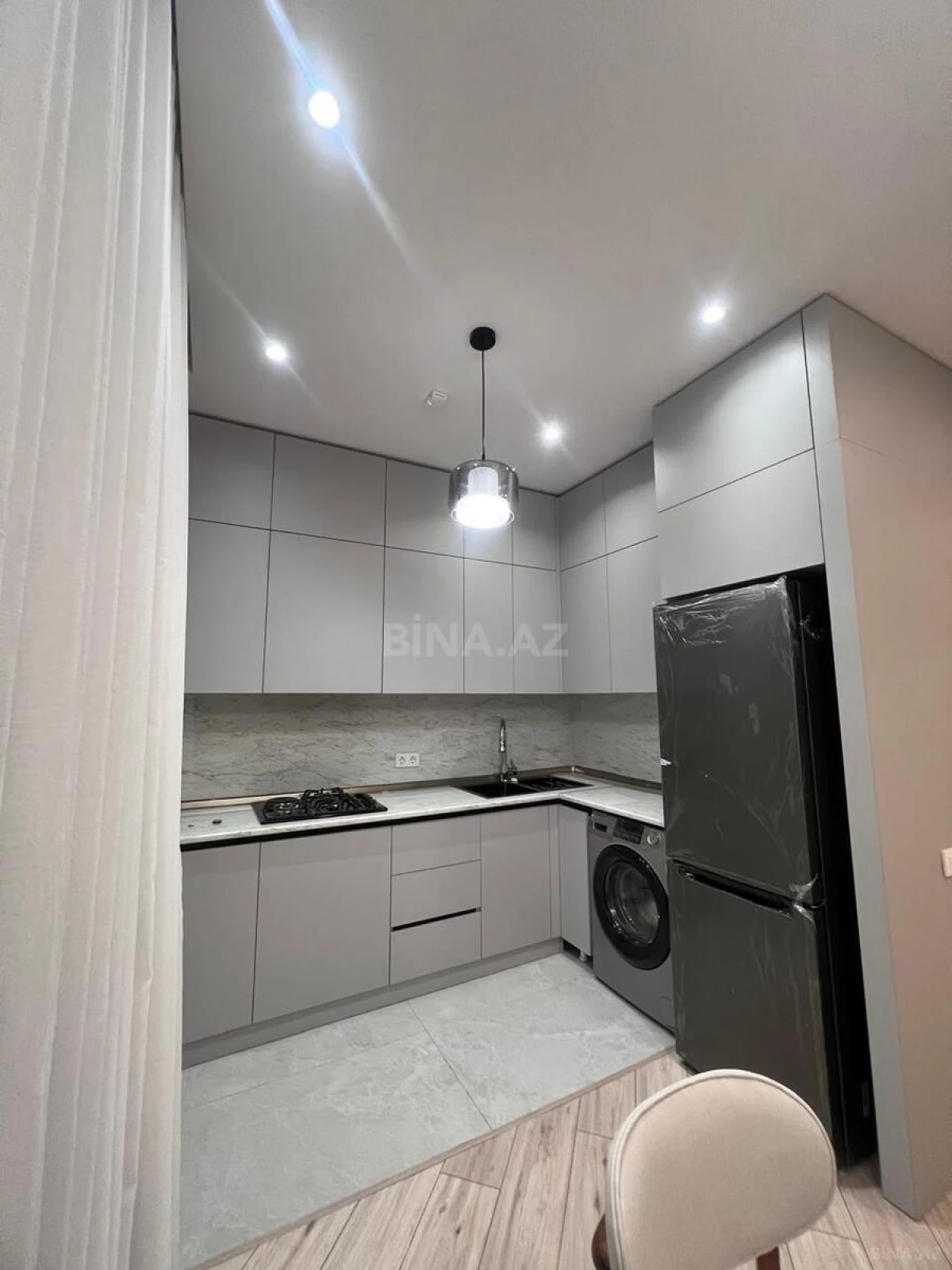 Kirayə verilir 3 otaqlı mənzil 90 m²