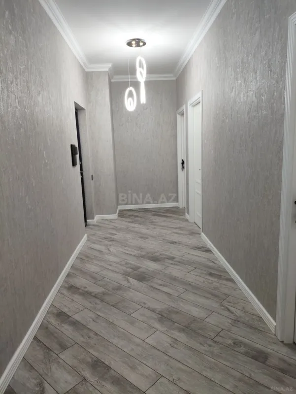 Satılır 2 otaqlı mənzil 80 m²