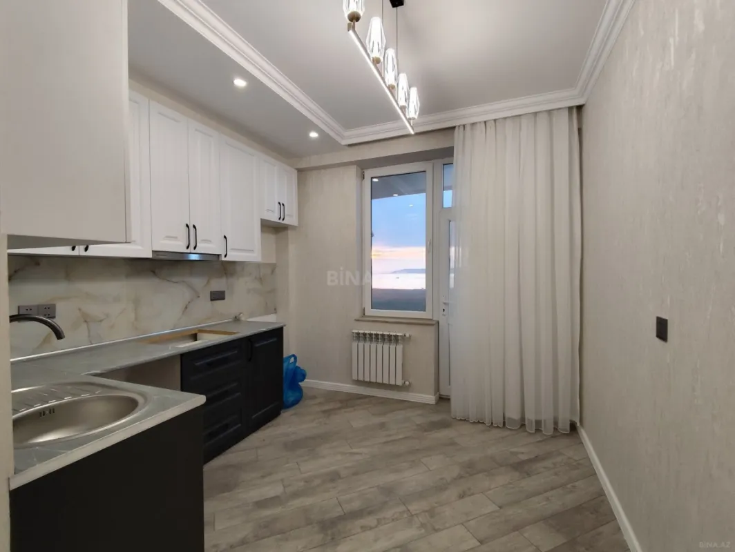Satılır 2 otaqlı mənzil 80 m²