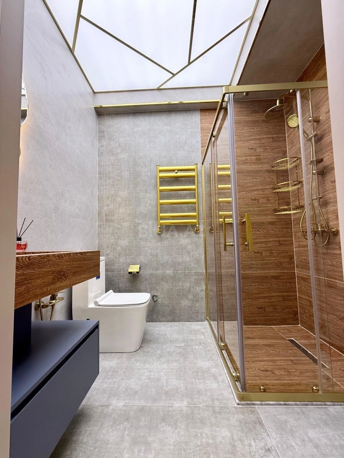 Satılır 2 otaqlı mənzil 55 m²