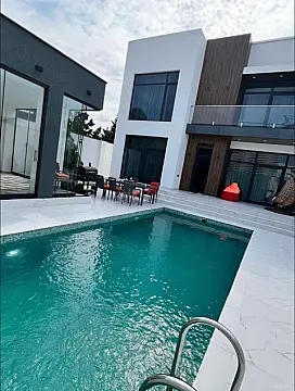 Kirayə verilir 4 otaqlı həyət evi 350 m²