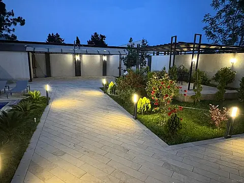 Kirayə verilir 5 otaqlı həyət evi 400 m²