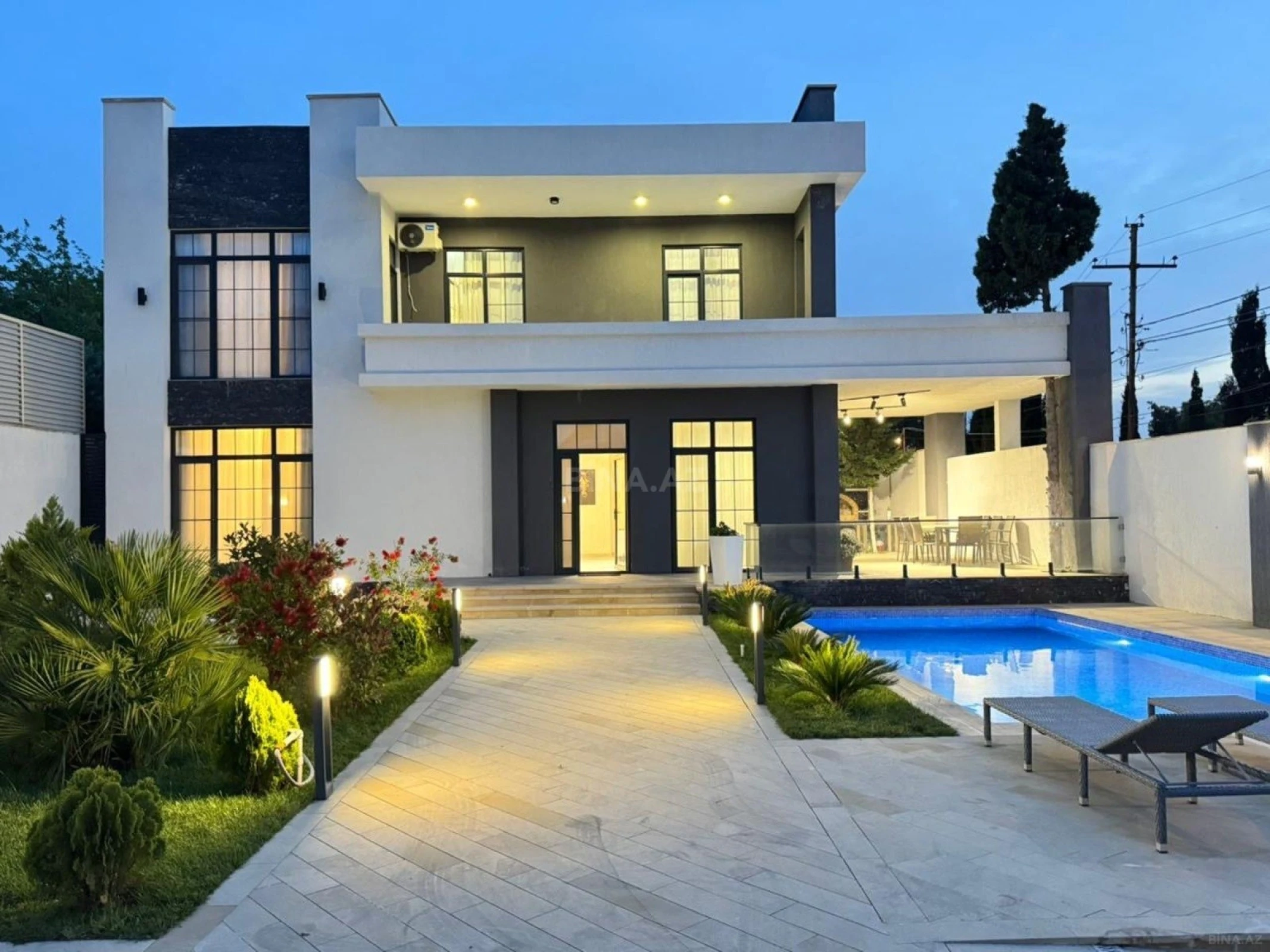 Kirayə verilir 5 otaqlı həyət evi 400 m²