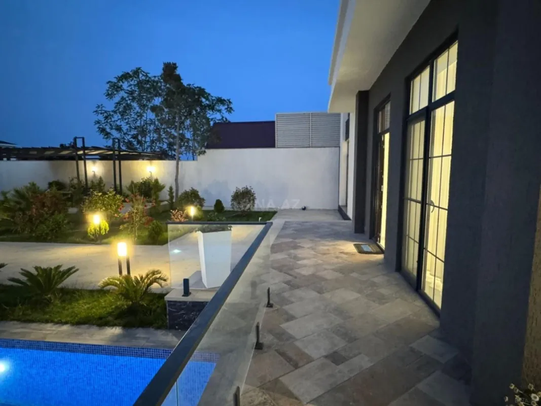 Kirayə verilir 5 otaqlı həyət evi 400 m²